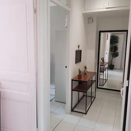 Cosy 3 Pieces Proche *